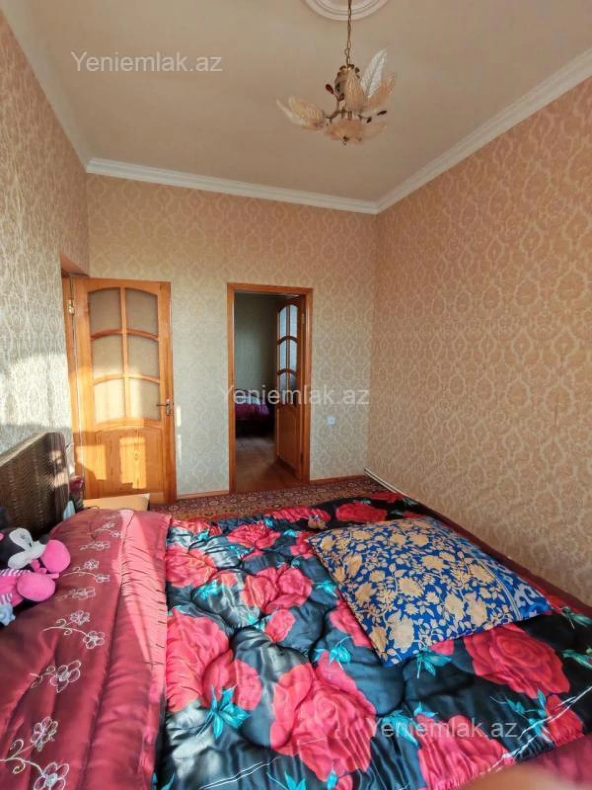 Satılır 5 otaqlı həyət evi 154 m²