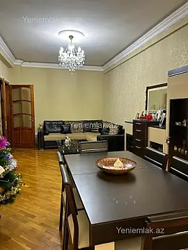 Satılır 3 otaqlı yeni tikili 120 m²