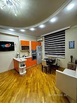 Satılır 3 otaqlı yeni tikili 120 m²