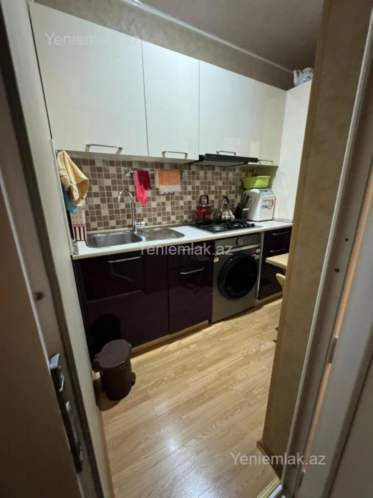 Satılır 1 otaqlı köhnə tikili 32 m²