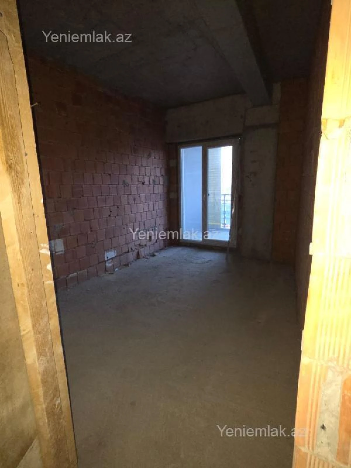 Satılır 2 otaqlı yeni tikili 70 m²