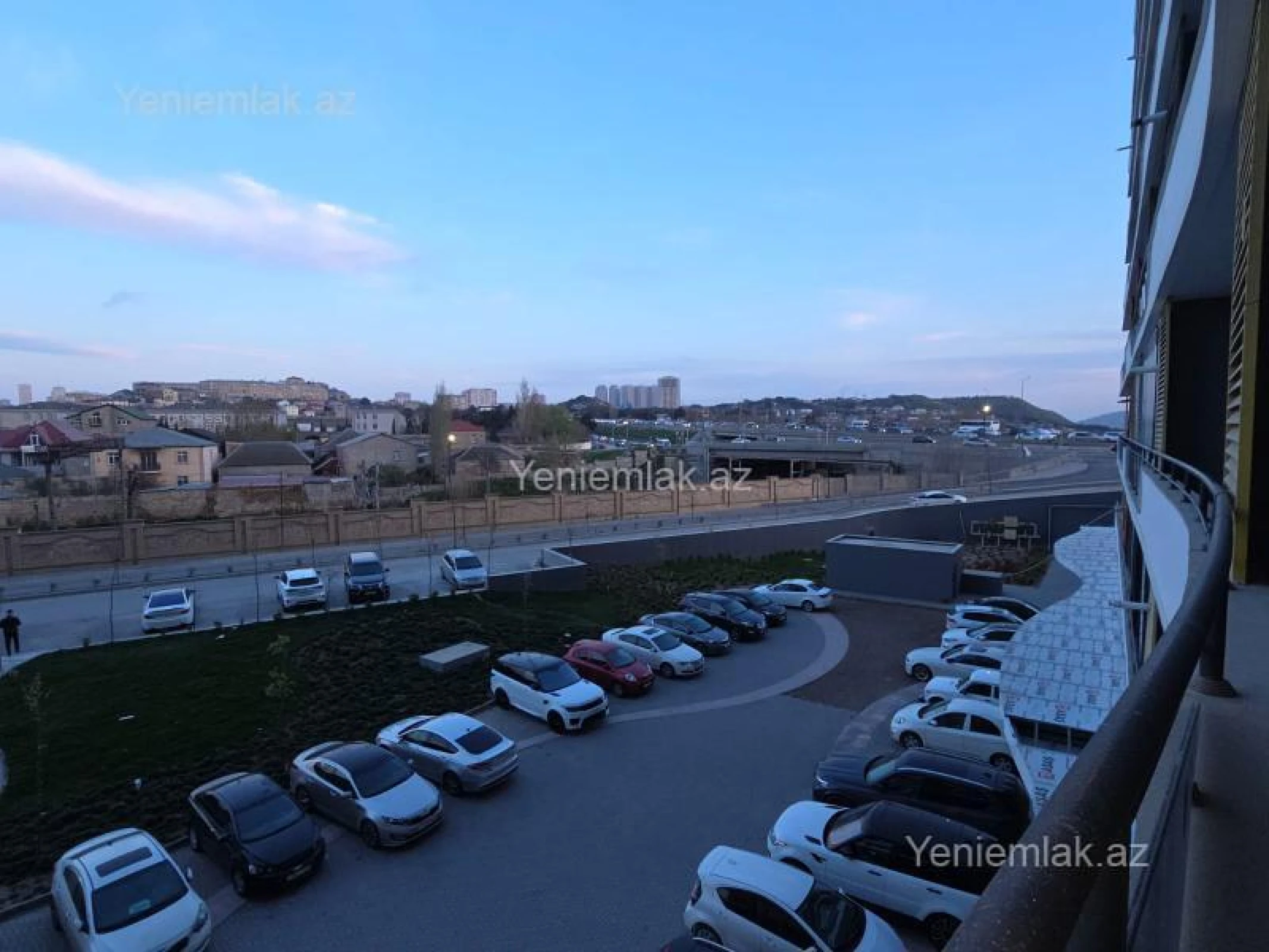 Satılır 2 otaqlı yeni tikili 70 m²