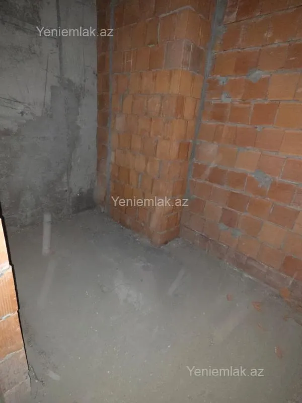 Satılır 2 otaqlı yeni tikili 70 m²
