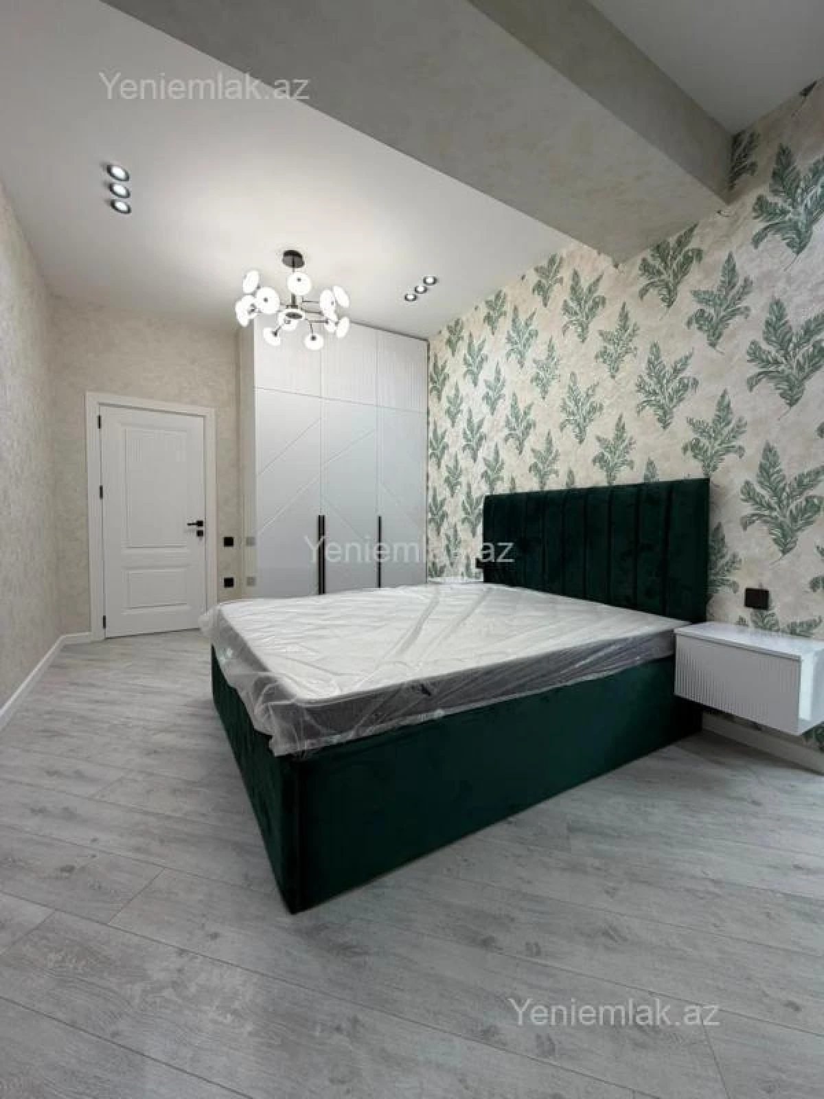 Satılır 3 otaqlı yeni tikili 107 m²