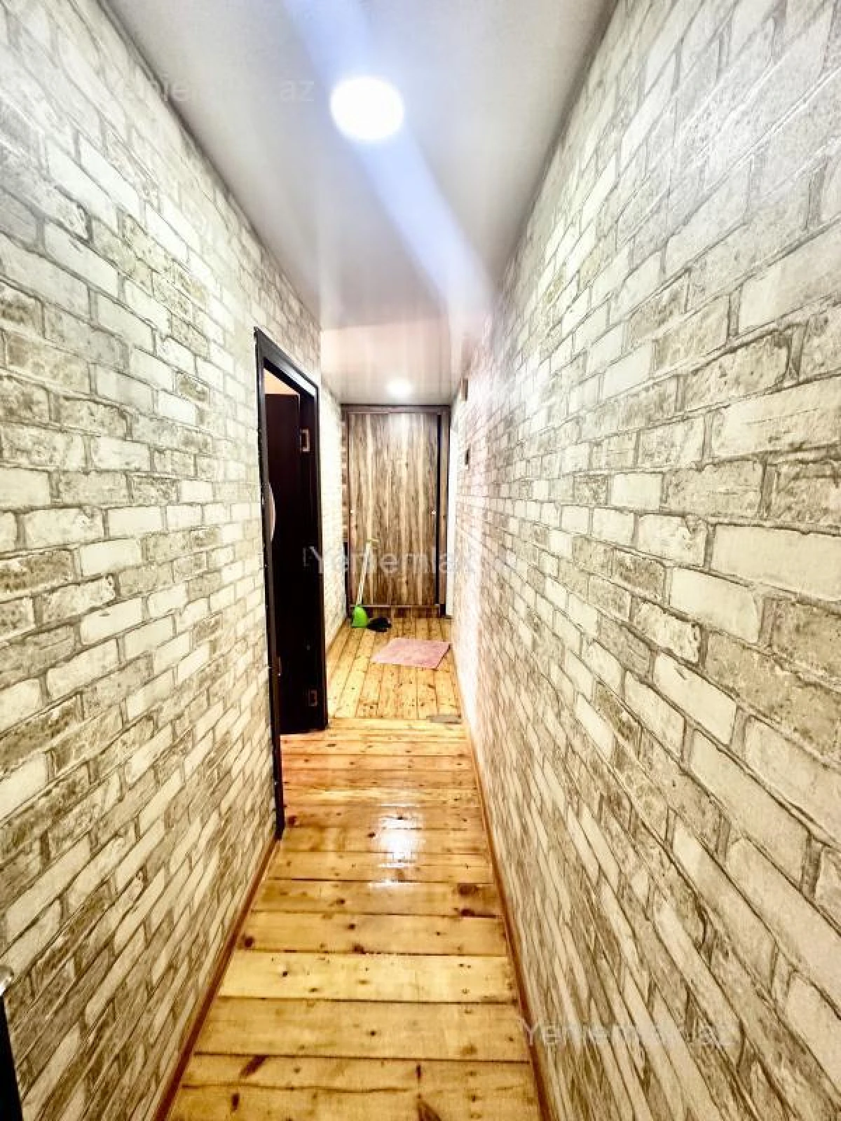 Satılır 2 otaqlı köhnə tikili 46 m²