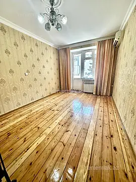 Satılır 2 otaqlı köhnə tikili 46 m²