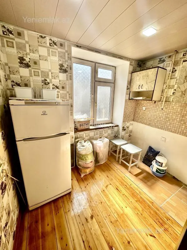 Satılır 2 otaqlı köhnə tikili 46 m²