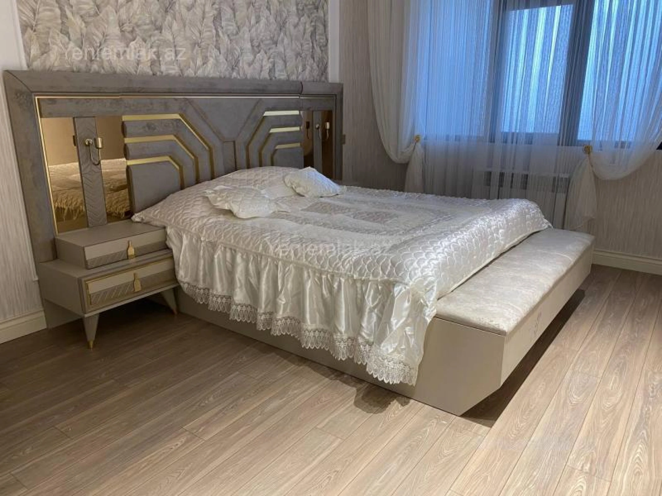 Satılır 3 otaqlı yeni tikili 115 m²