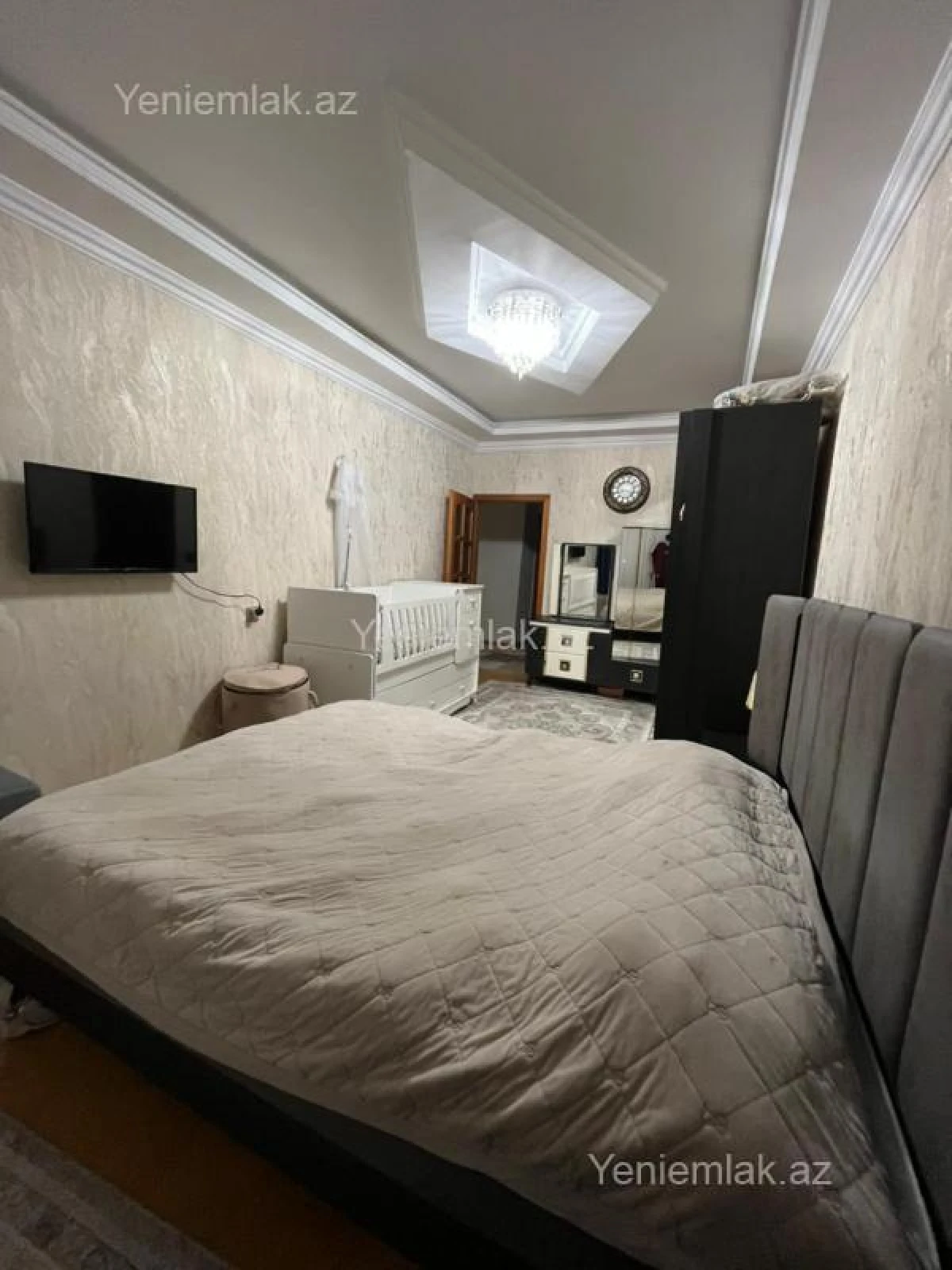 Satılır 5 otaqlı köhnə tikili 120 m²