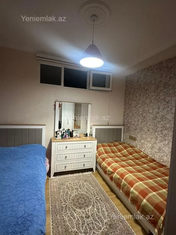 Satılır 3 otaqlı yeni tikili 90 m²