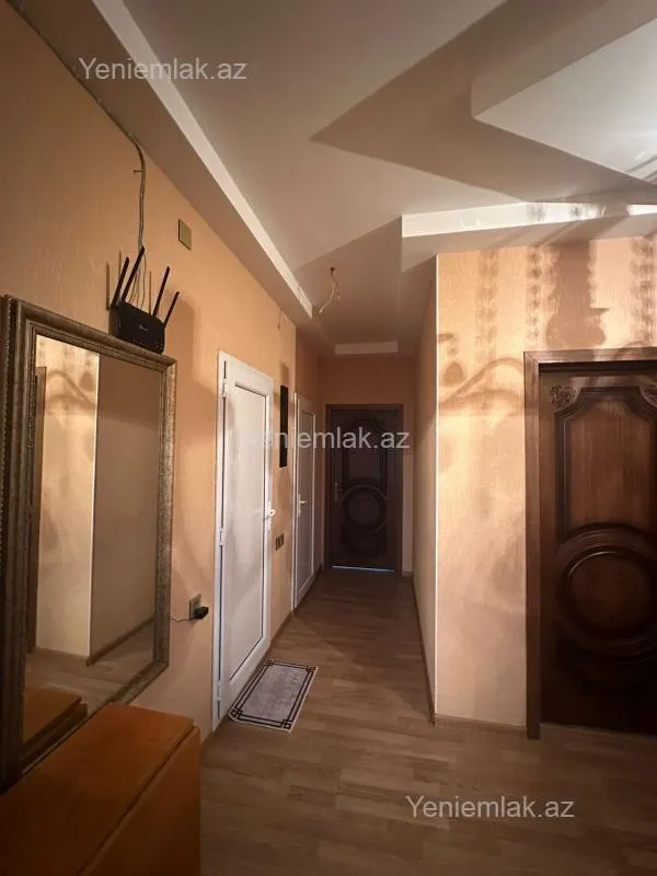 Satılır 3 otaqlı yeni tikili 90 m²