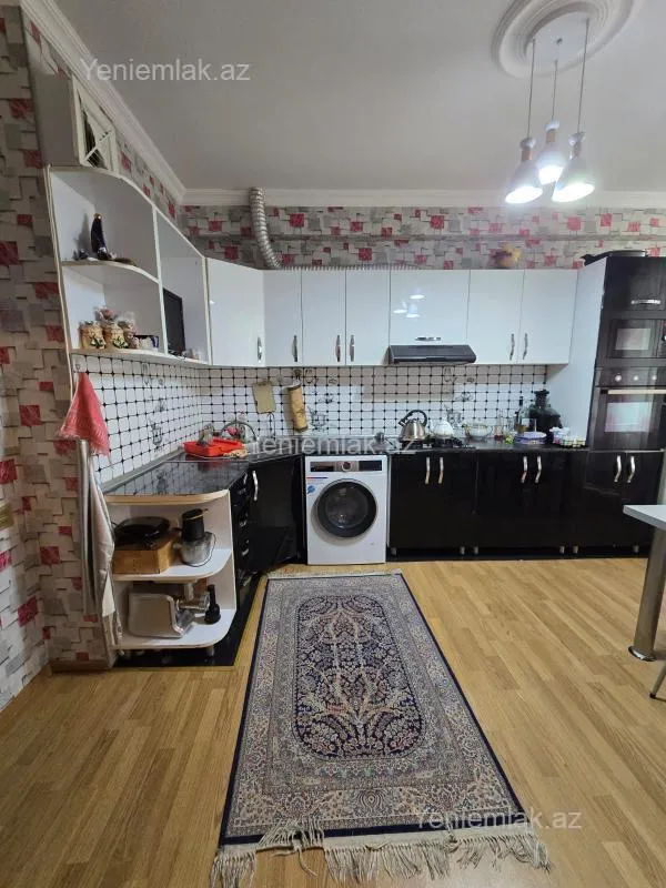 Satılır 3 otaqlı yeni tikili 90 m²