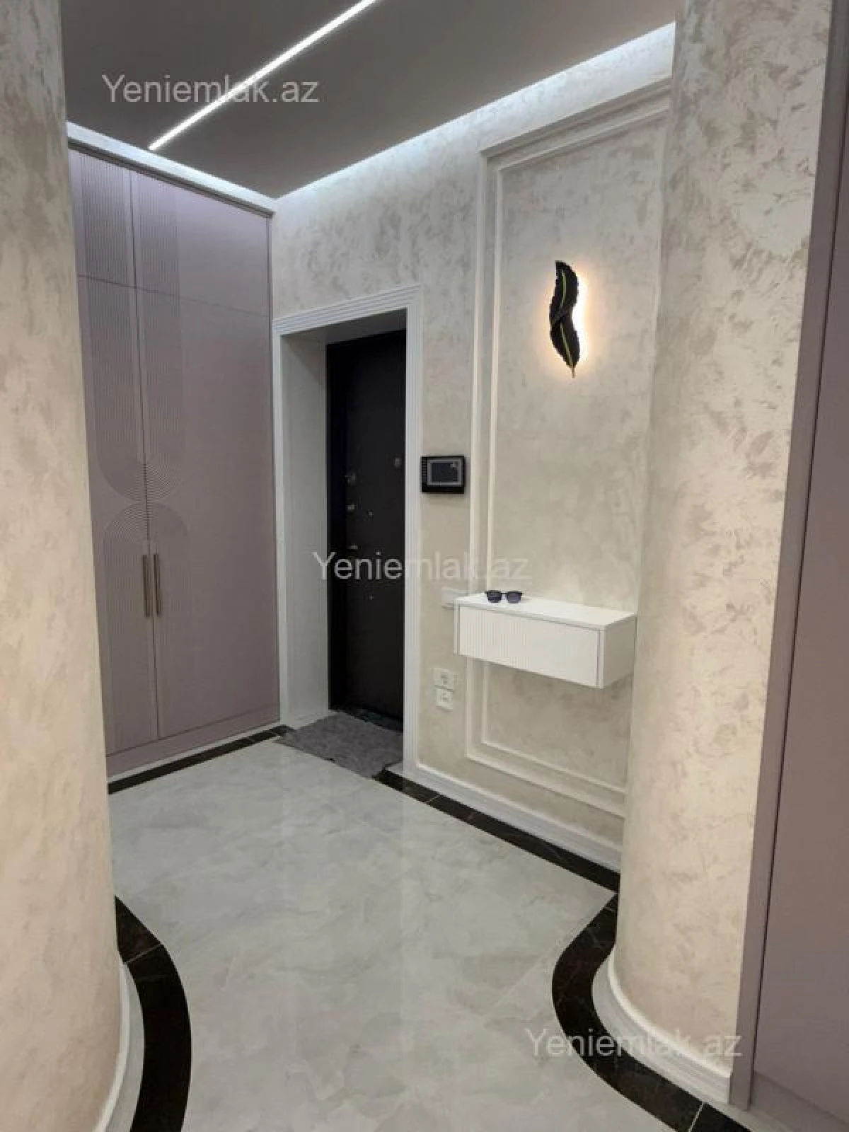 Satılır 3 otaqlı yeni tikili 127 m²
