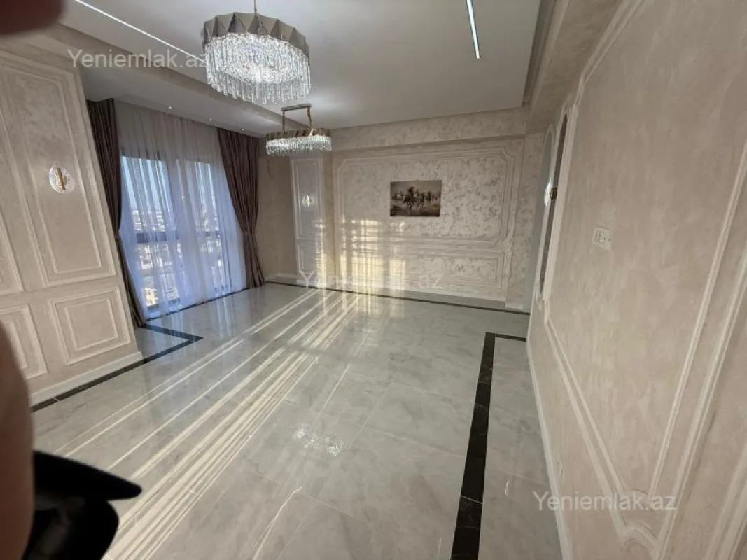 Satılır 3 otaqlı yeni tikili 127 m²