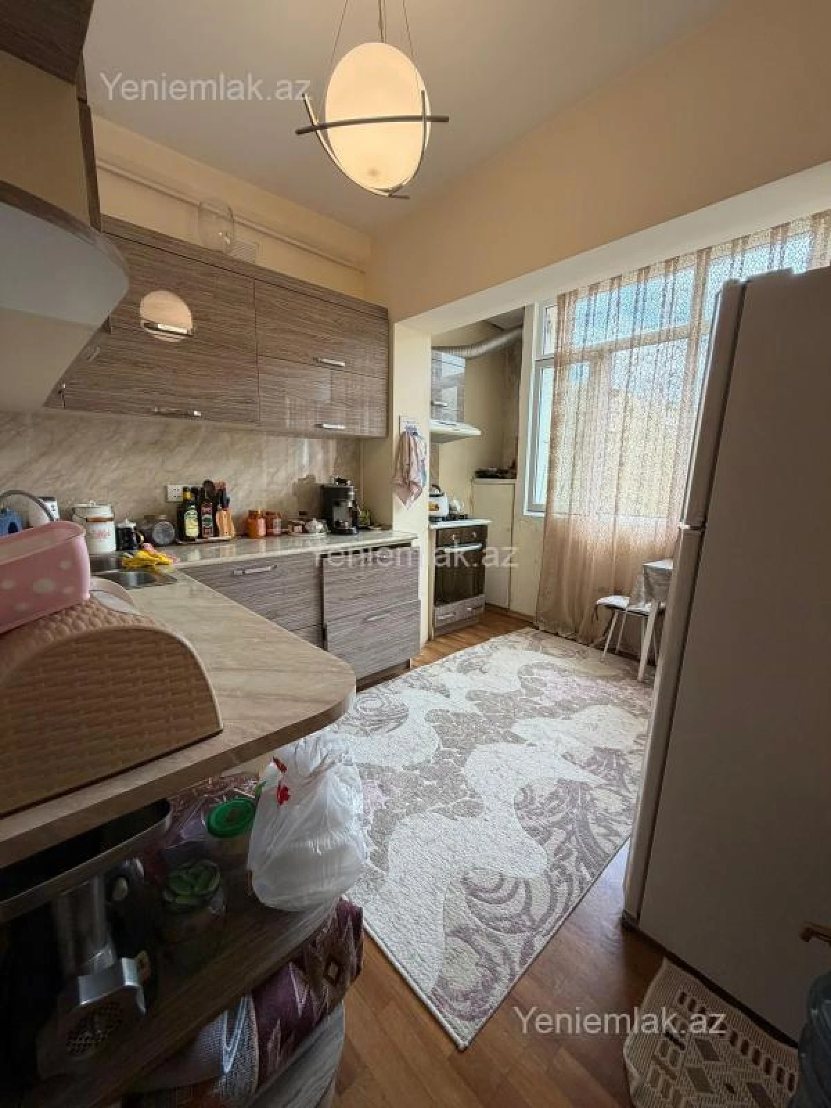 Satılır 3 otaqlı köhnə tikili 90 m²