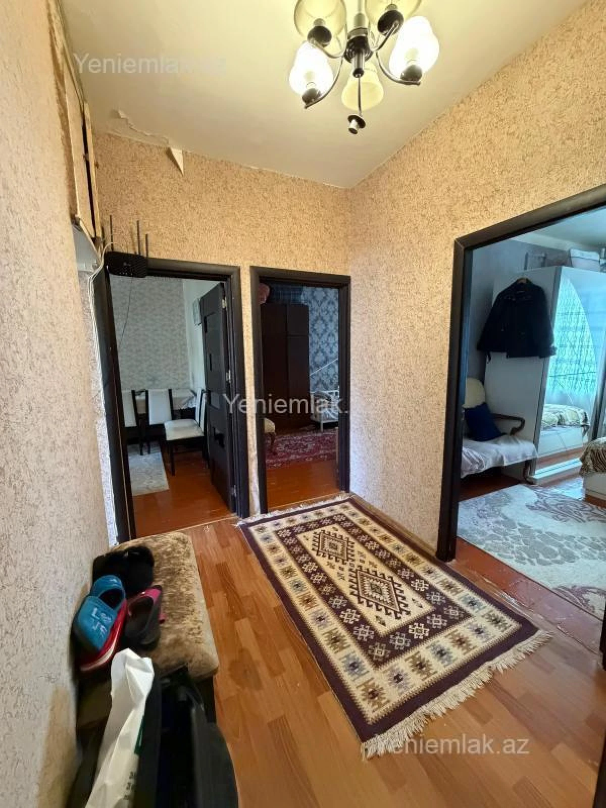 Satılır 3 otaqlı köhnə tikili 90 m²