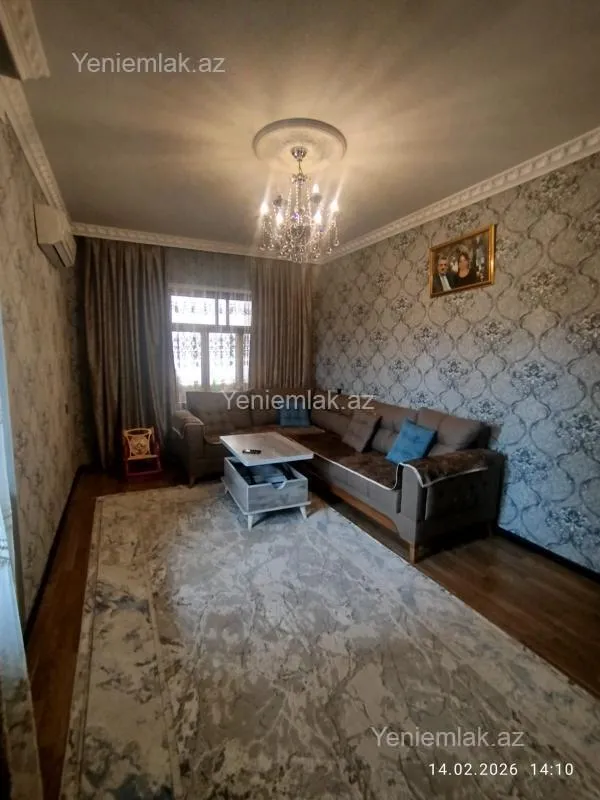 Satılır 4 otaqlı köhnə tikili 110 m²