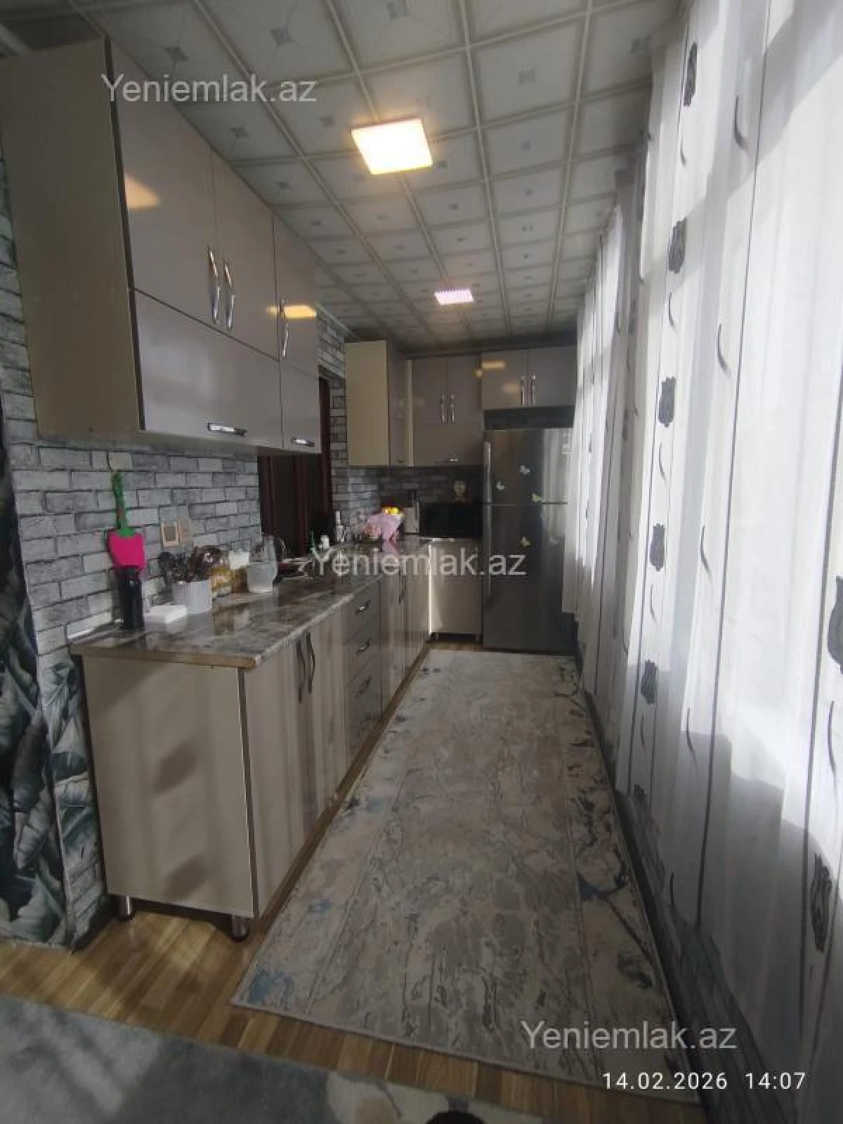 Satılır 4 otaqlı köhnə tikili 110 m²