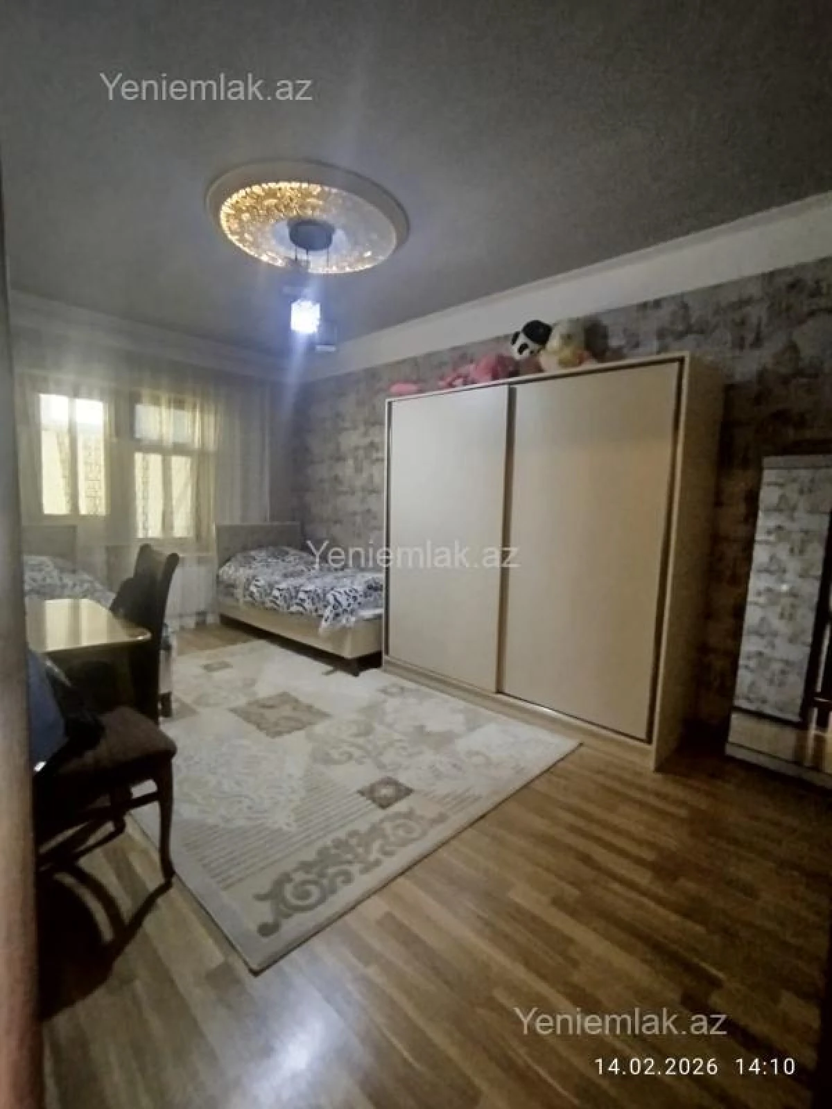 Satılır 4 otaqlı köhnə tikili 110 m²