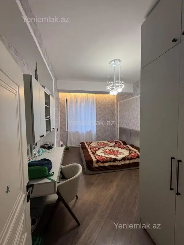 Satılır 4 otaqlı yeni tikili 106 m²