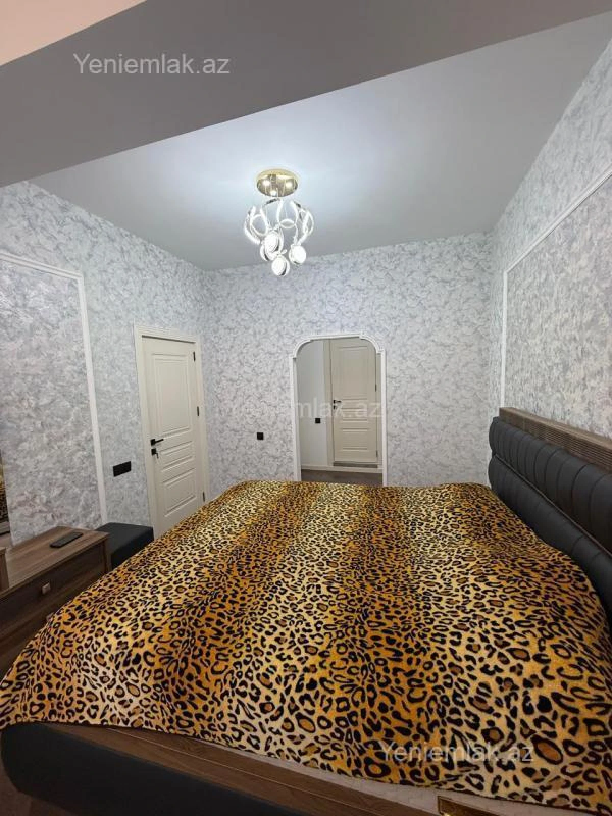 Satılır 4 otaqlı yeni tikili 106 m²