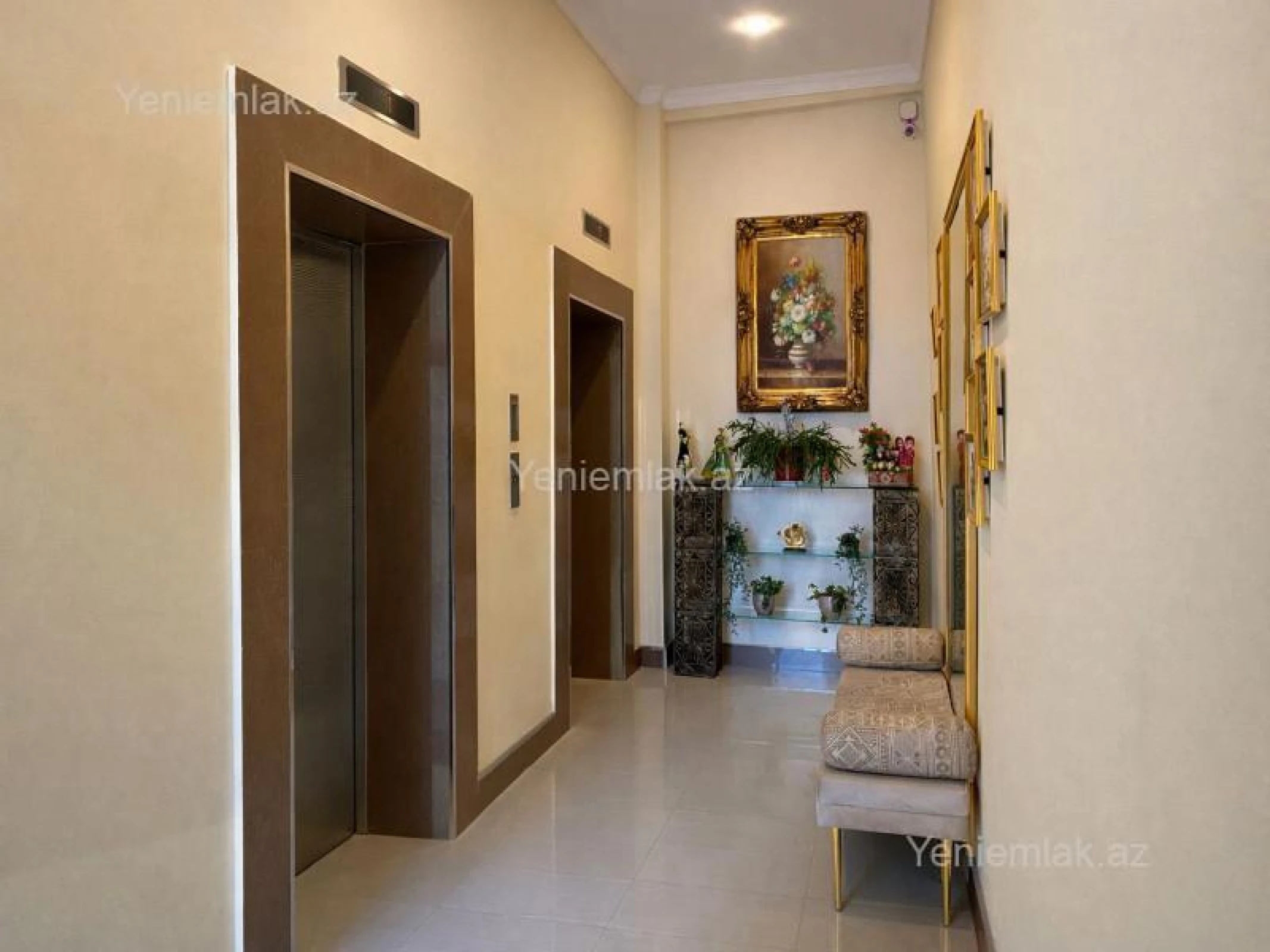 Satılır 3 otaqlı yeni tikili 128 m²