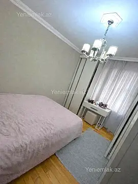 Satılır 2 otaqlı köhnə tikili 65 m²