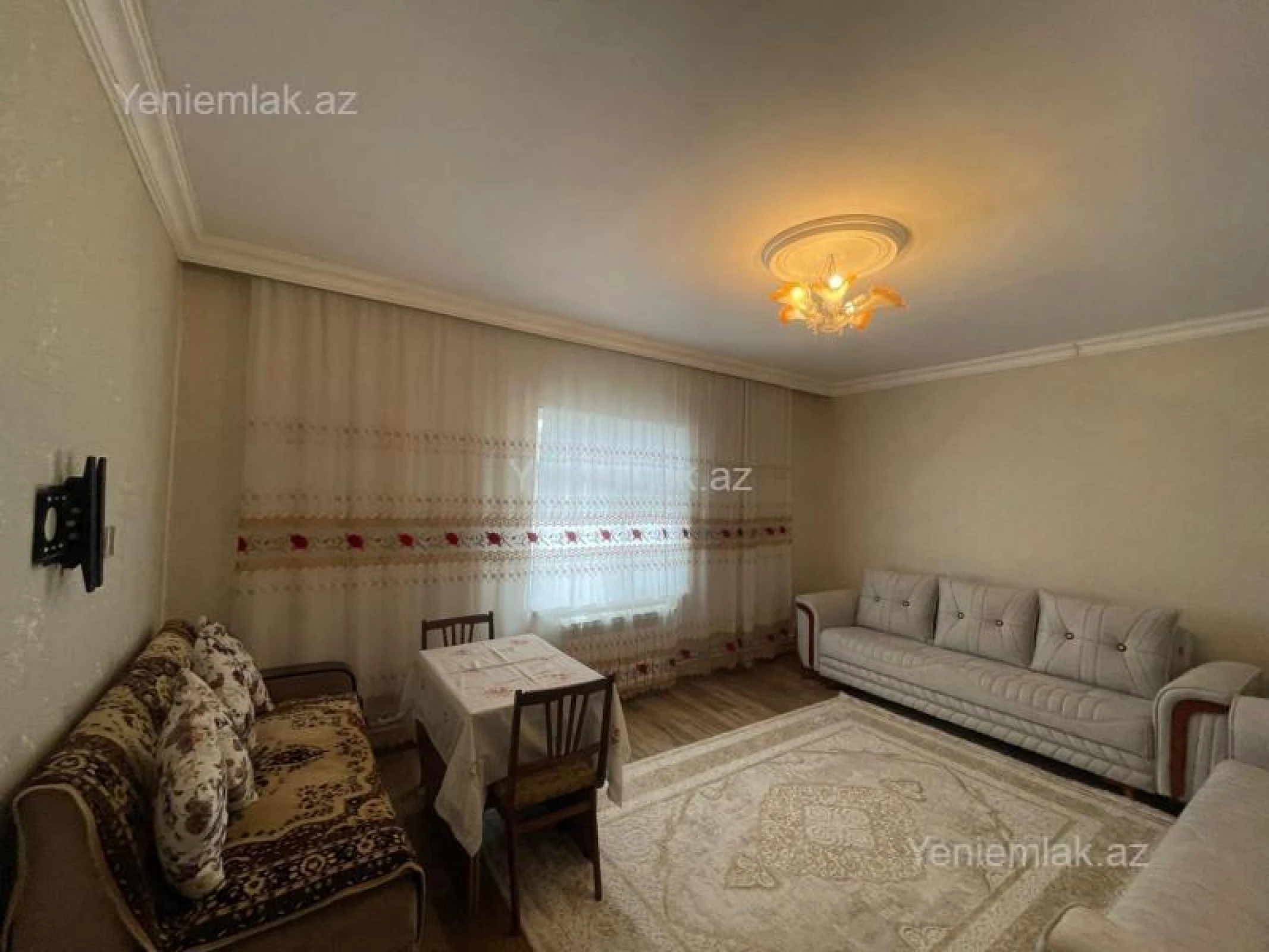 Satılır 3 otaqlı həyət evi 110 m²