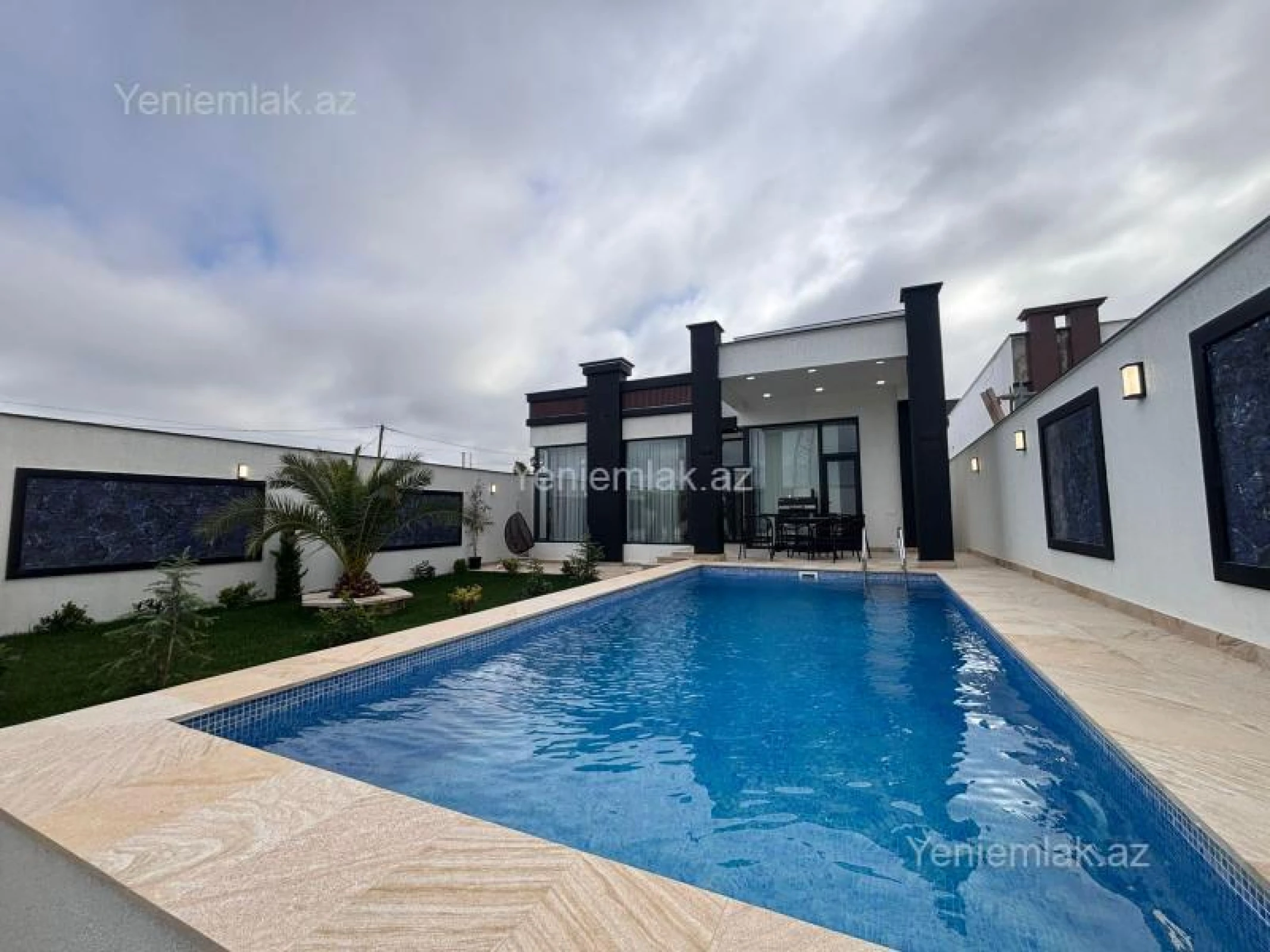 Satılır 4 otaqlı həyət evi 150 m²