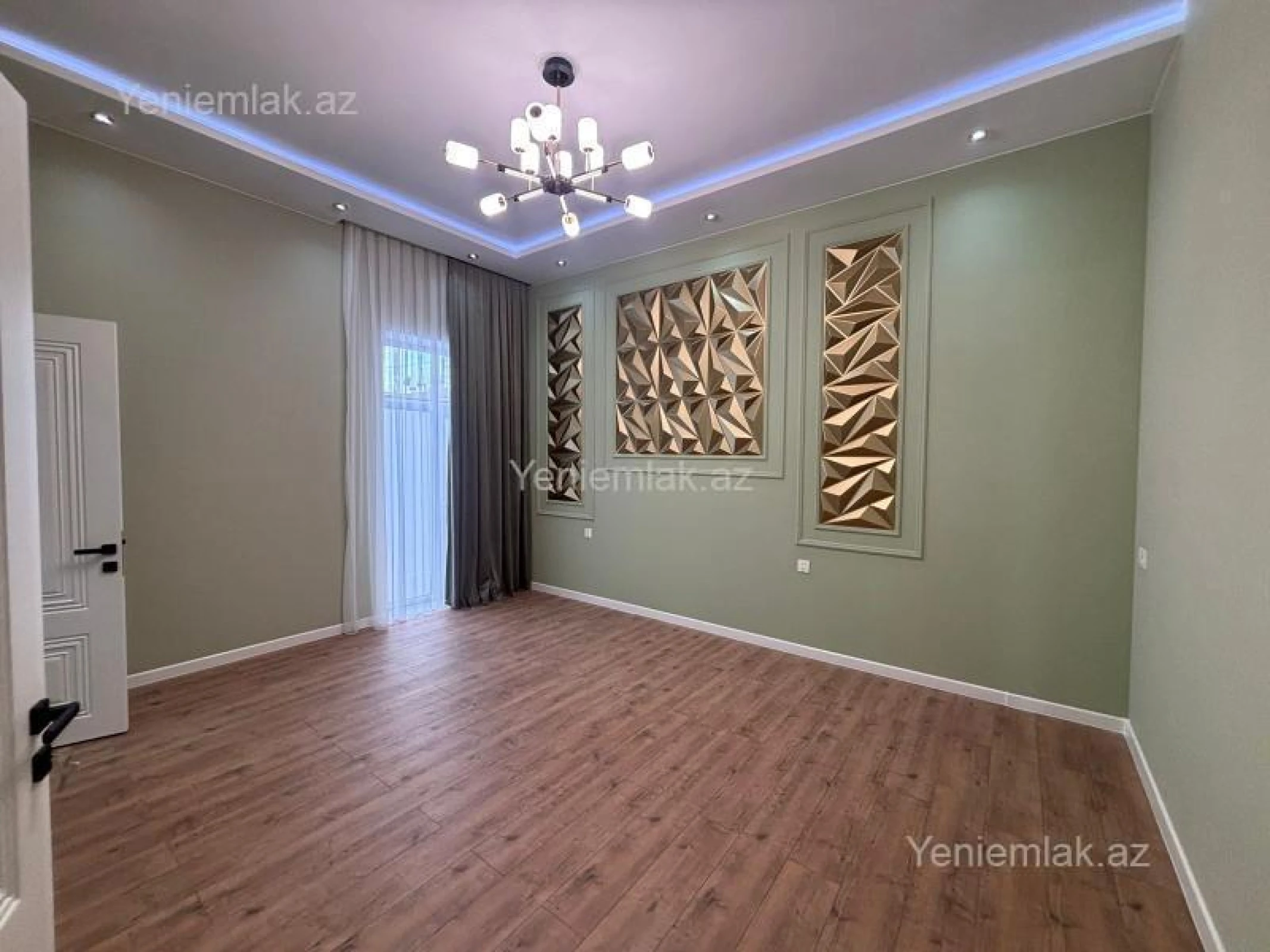 Satılır 4 otaqlı həyət evi 150 m²