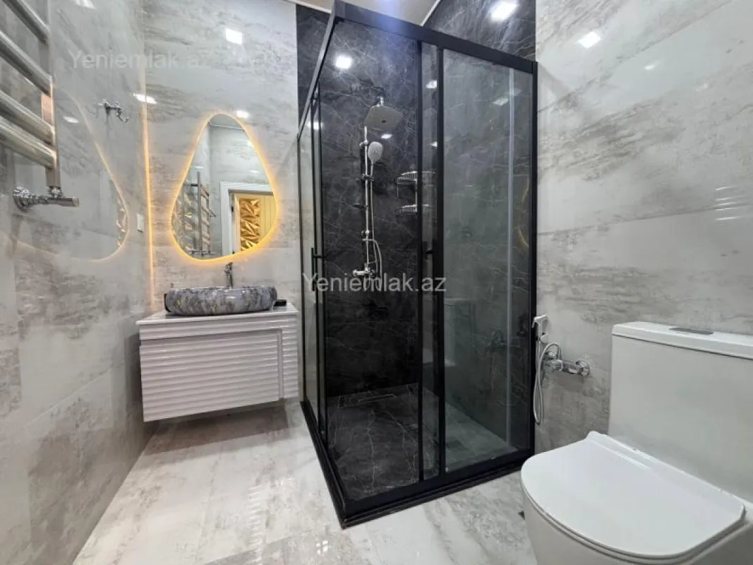 Satılır 4 otaqlı həyət evi 150 m²