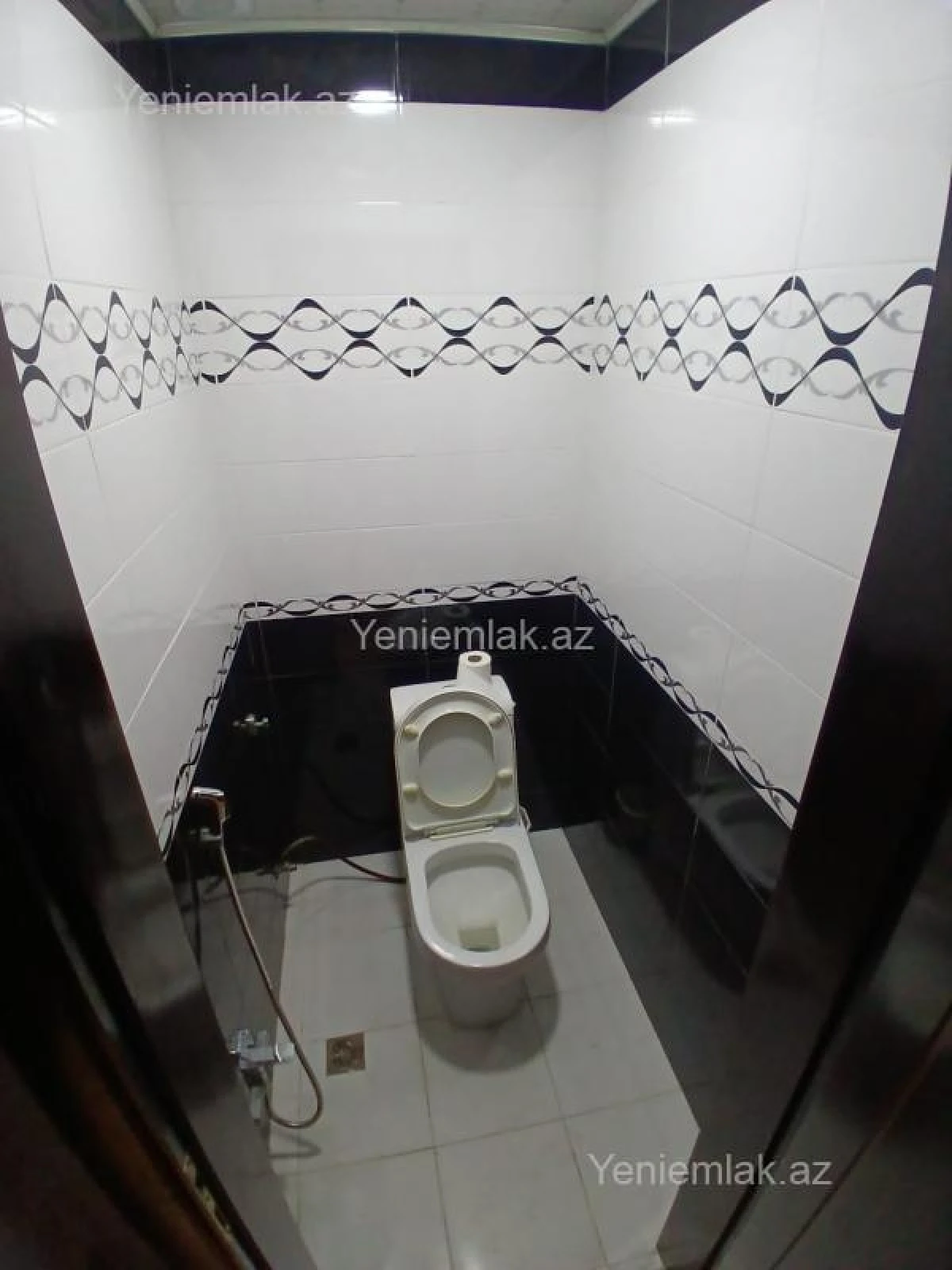 Satılır 3 otaqlı yeni tikili 117 m²