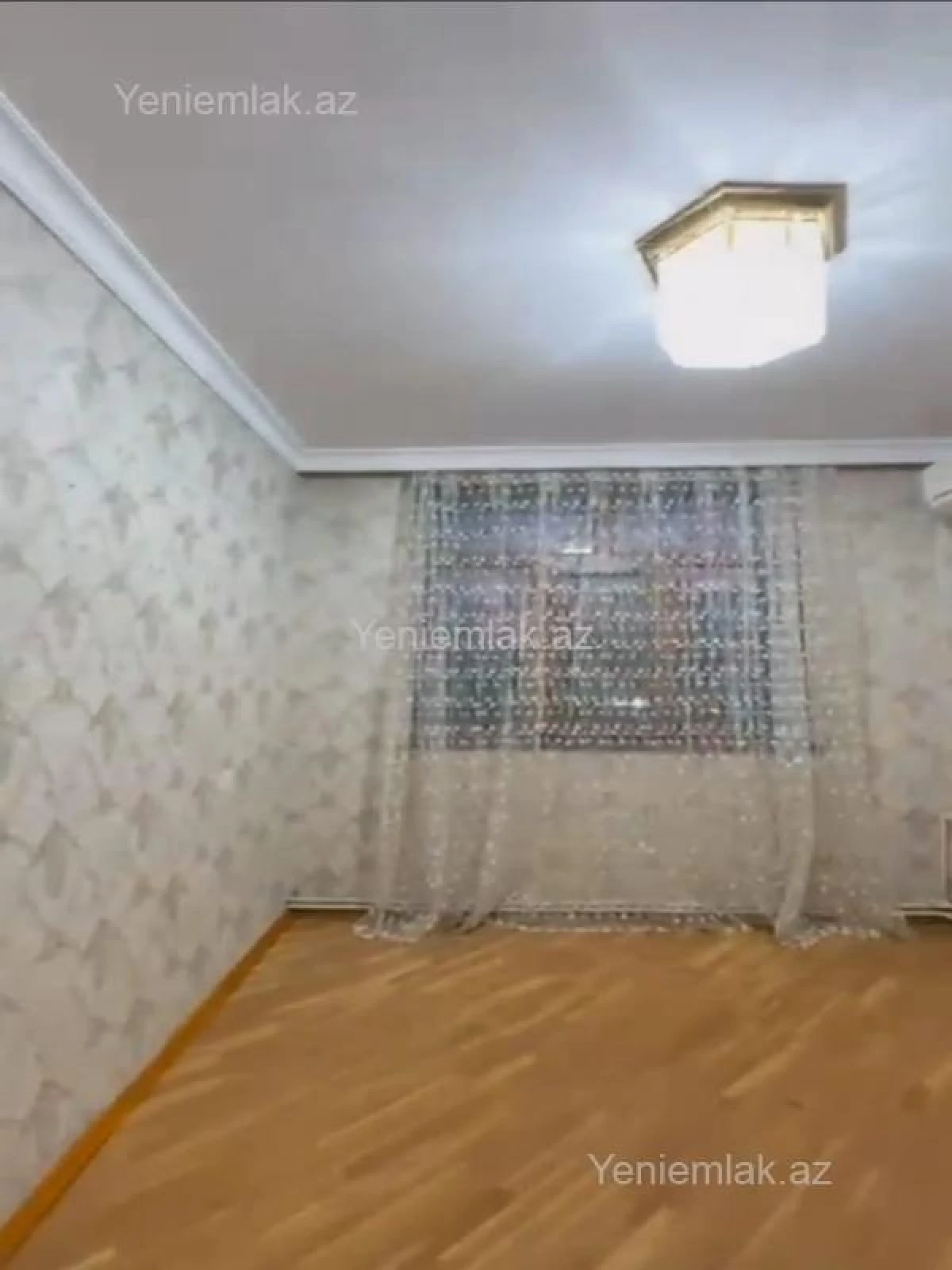 Satılır 3 otaqlı köhnə tikili 75 m²