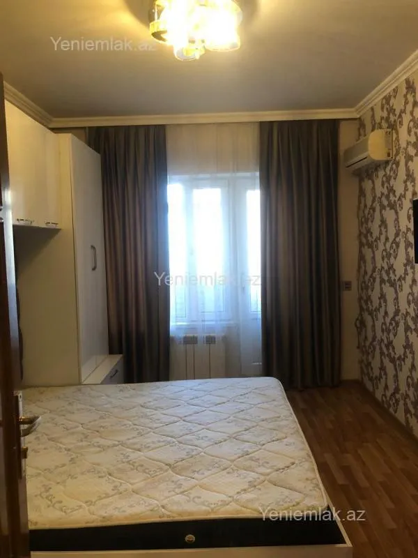 Satılır 3 otaqlı köhnə tikili 80 m²