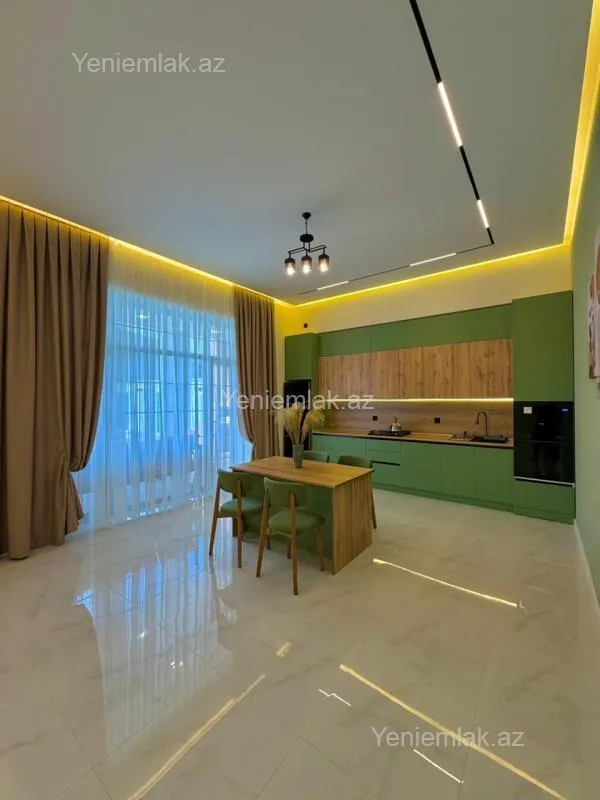 Satılır 4 otaqlı həyət evi 190 m²