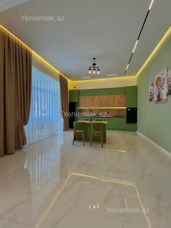 Satılır 4 otaqlı həyət evi 190 m²