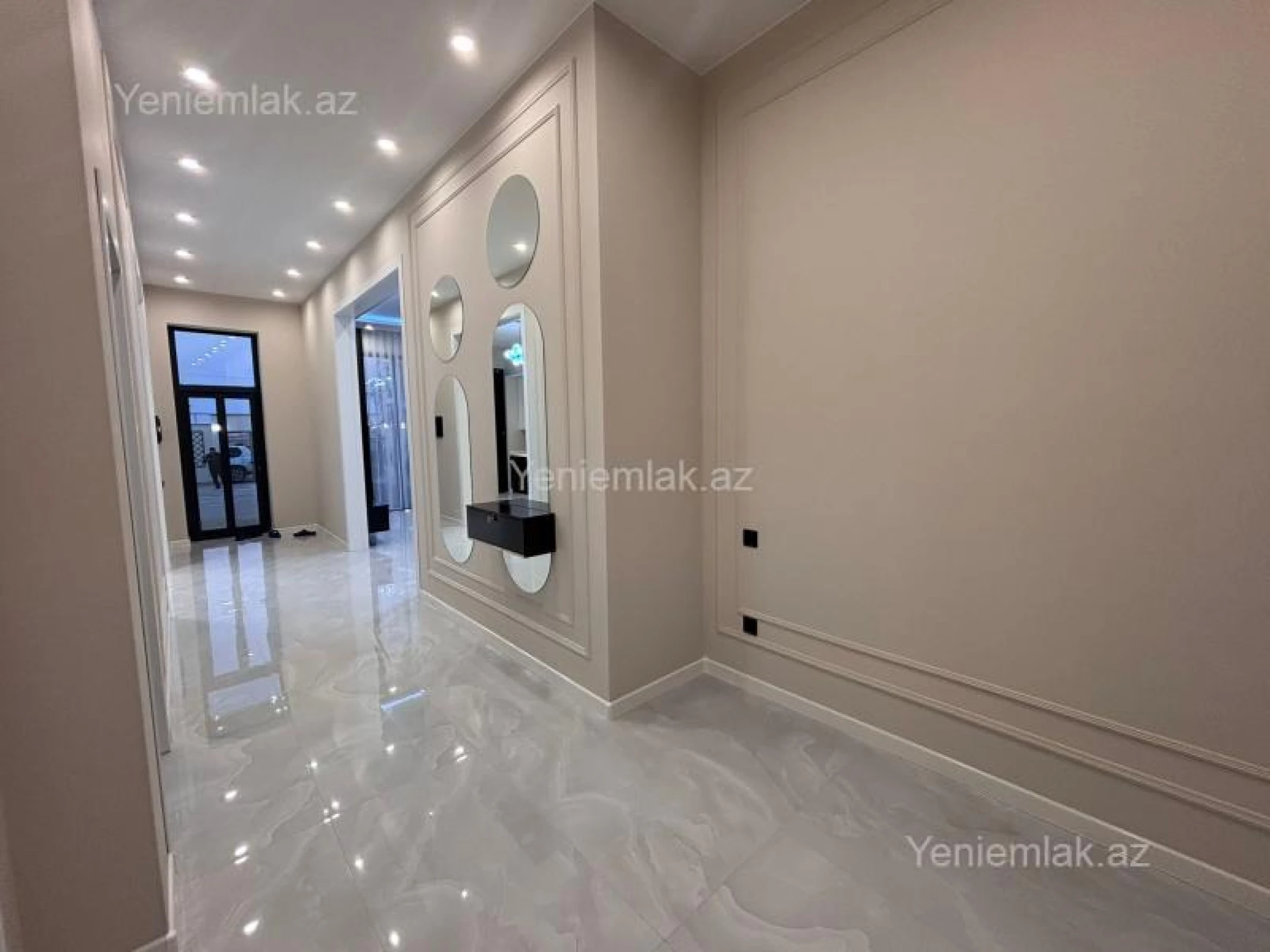 Satılır 4 otaqlı həyət evi 160 m²