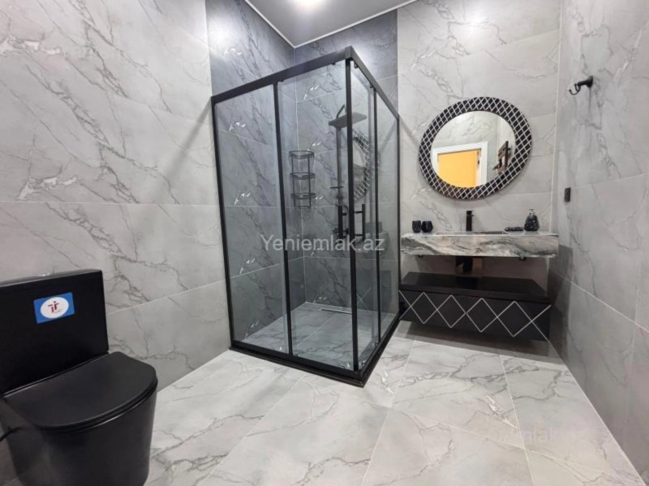 Satılır 4 otaqlı həyət evi 160 m²