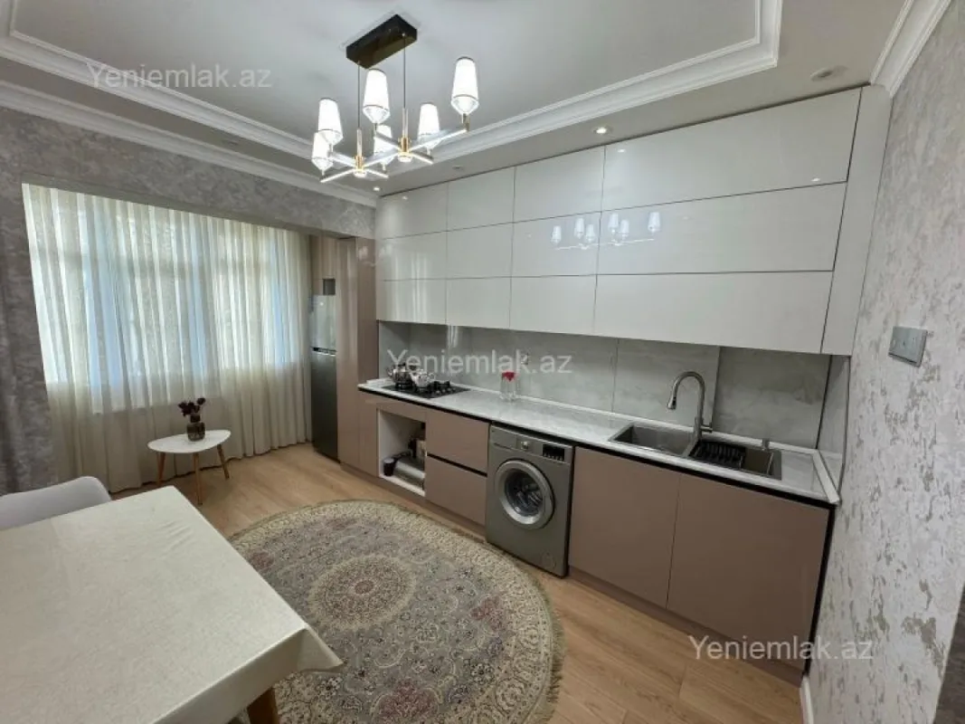 Satılır 2 otaqlı köhnə tikili 52 m²
