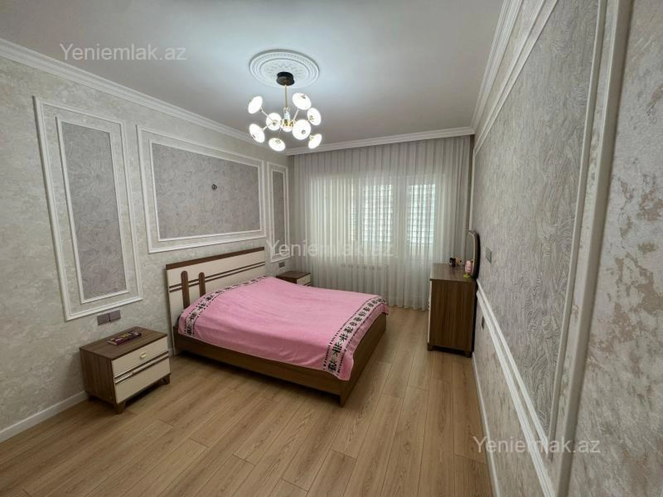 Satılır 2 otaqlı köhnə tikili 52 m²