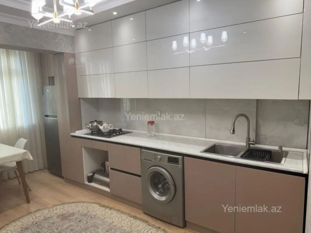 Satılır 2 otaqlı köhnə tikili 52 m²