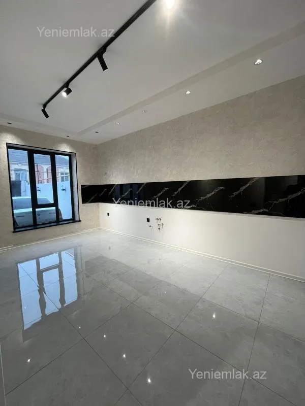 Satılır 5 otaqlı həyət evi 150 m²