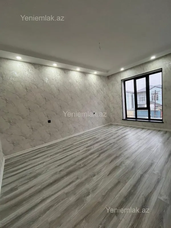 Satılır 5 otaqlı həyət evi 150 m²