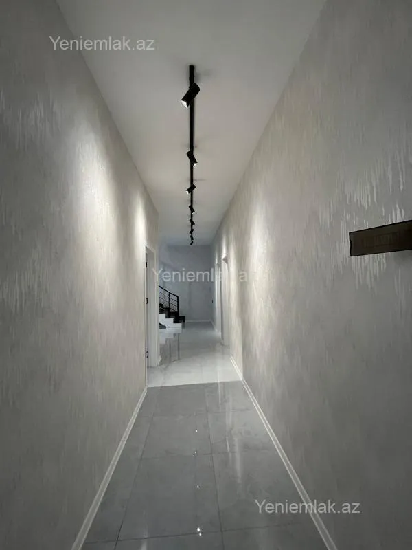 Satılır 5 otaqlı həyət evi 150 m²