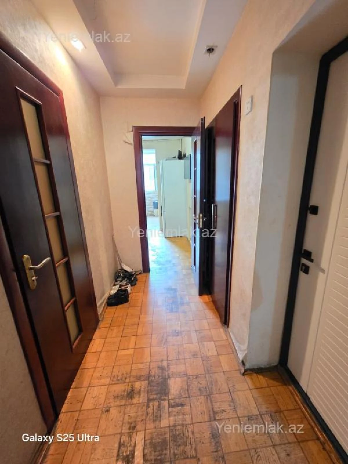 Satılır 2 otaqlı köhnə tikili 55 m²