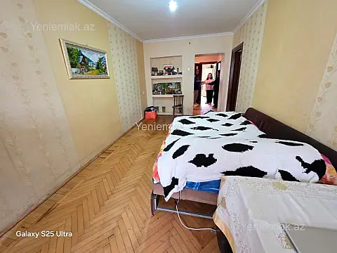 Satılır 2 otaqlı köhnə tikili 55 m²