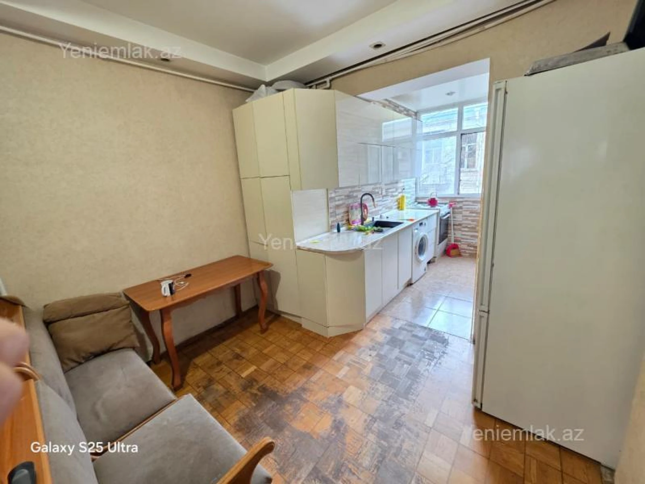 Satılır 2 otaqlı köhnə tikili 55 m²