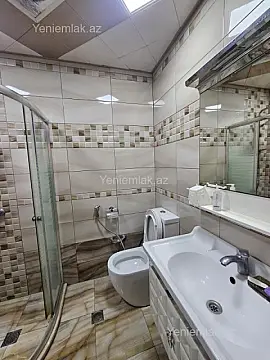 Satılır 1 otaqlı yeni tikili 42 m²