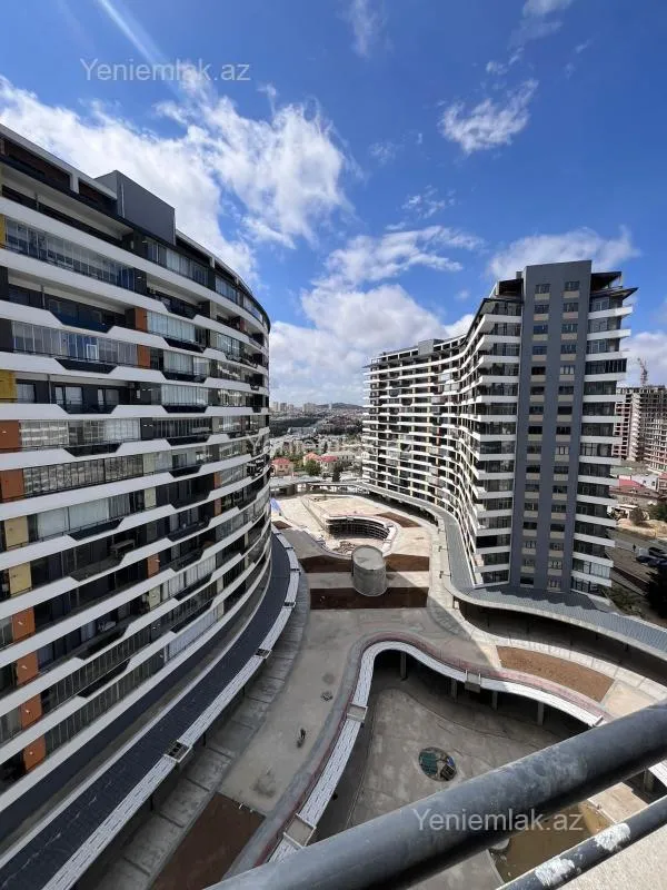 Satılır 2 otaqlı yeni tikili 80 m²