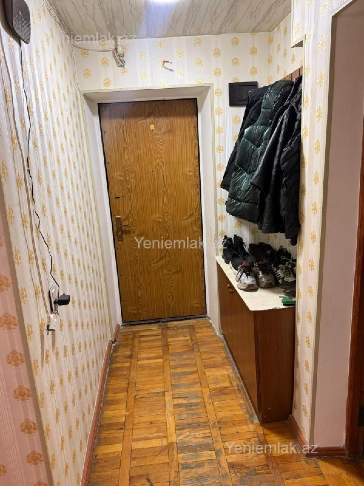 Satılır 3 otaqlı köhnə tikili 70 m²